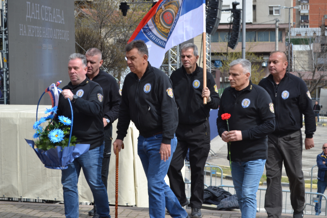 Polaganje cveća povodom godišnjice Nato agresije