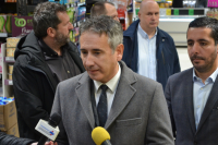 Poseta ministra Momirovića Leon marketu