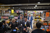 Poseta ministra Momirovića Leon marketu