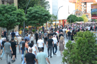 Narod protiv blokada