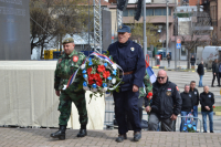 Polaganje cveća povodom godišnjice Nato agresije