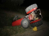 Poginuo na traktoru 