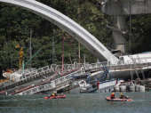 U Tajvanu se srušio most, ima nestalih (VIDEO)