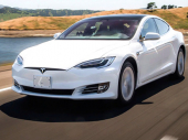 Lopovi nadmudrili Teslu: Ukraden Tesla auto vredan 90,000 funti za samo 30 sekundi! (VIDEO)