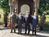 Predstavnici Vranja u Mladenovcu odali poštu ŠKOTSKOJ SANITETSKOJ MISIJI
