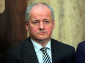 Češki ministar zdravlja kršio mere, ostaje bez funkcije
