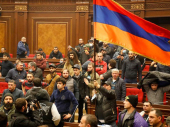 Žestok protest u Jerevanu zbog primirja u Nagorno-Karabahu