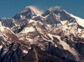 Mont Everest viši za 86 centimetara