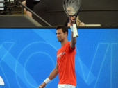 Novak se žalio na povredu i odigrao samo jedan set VIDEO