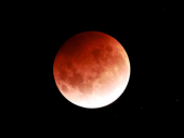 Super crveni mesec zabeležen u celom svetu