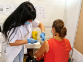 Mladi u Srbiji neće vakcinu – neodlučni ili sebični?