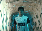 Partizan predstavio novi dres uz radikalnu promenu s prugama VIDEO