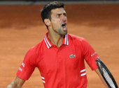 Novak nastavlja da „melje“: Preko Nišikorija do polufinala