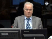 St. Protić: Mladić osramotio Srbe, brane ga balavci, nasilnici i navijači