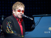 Drama Eltona Džona: Privatni avion mu se pokvario tokom leta