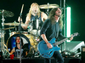 Foo Fighters otkazali turneju nakon smrti bubnjara Tejlora Hokinsa