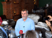Novinar Veran Matić, udaljen je sa suđenja Dejanu Nikoliću Kantaru, kojem se sudi za pretnje načelniku Policijske uprave Vranje Igoru Živkoviću