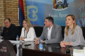 Uručeno 146 auto sedišta za bebe