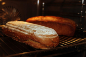 Kako da jedete hleb, a da se ne gojite – postoji način