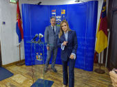 Ministarka Milica Đurđević Stamenkovski u poseti Vranju: Besplatni udžbenici za đake nižih razreda od sledeće godine