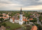 Manastir na Dunavu u Mađarskoj čuva čudotvornu ikonu Bogorodice Kovinske: Svetinja povezana sa Vranjem iz dva razloga (FOTO)