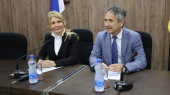 Grujić i Milenković sa srednjoškolcima u Vranju: Obrazovanje za potrebe tržišta rada