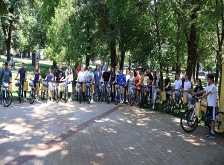 Dodeljene nagrade đacima generacije